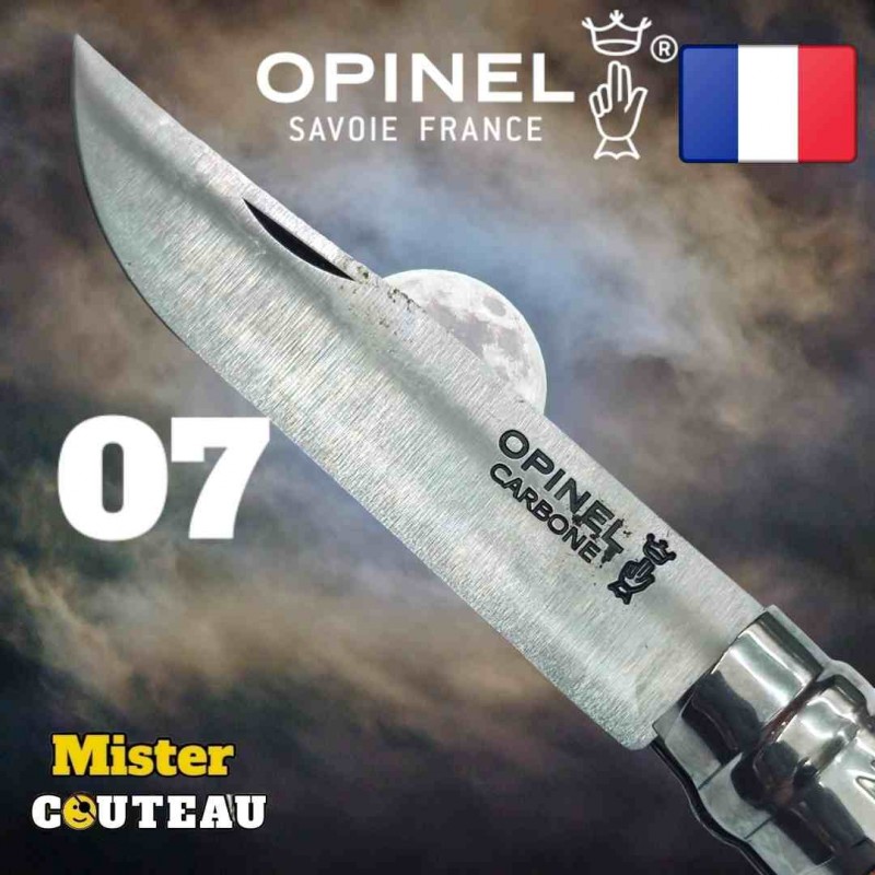 Couteau OPINEL 07 manche hetre lame carbone / 18cm