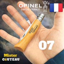 Couteau OPINEL 07 manche hetre lame carbone / 18cm