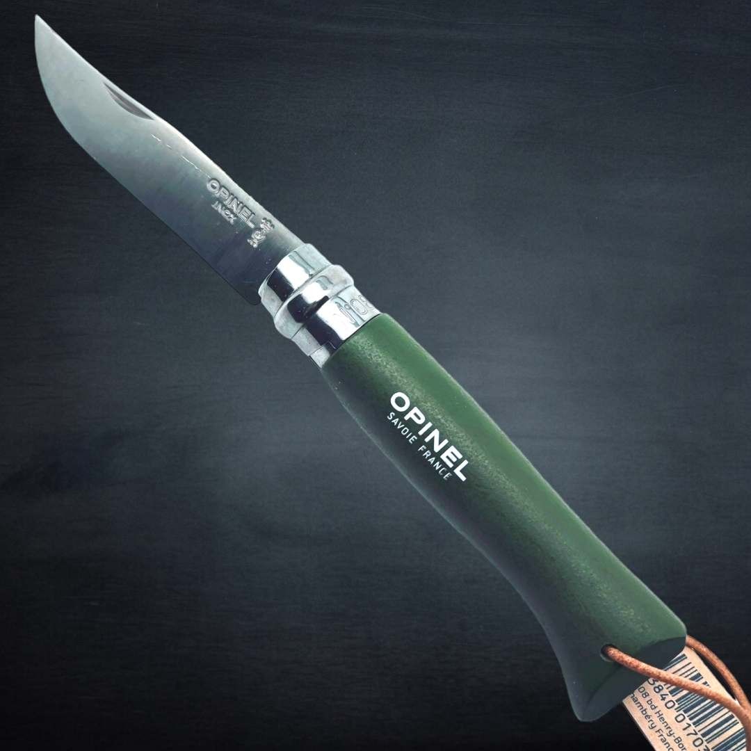 OPINEL n 08 baroudeur vert